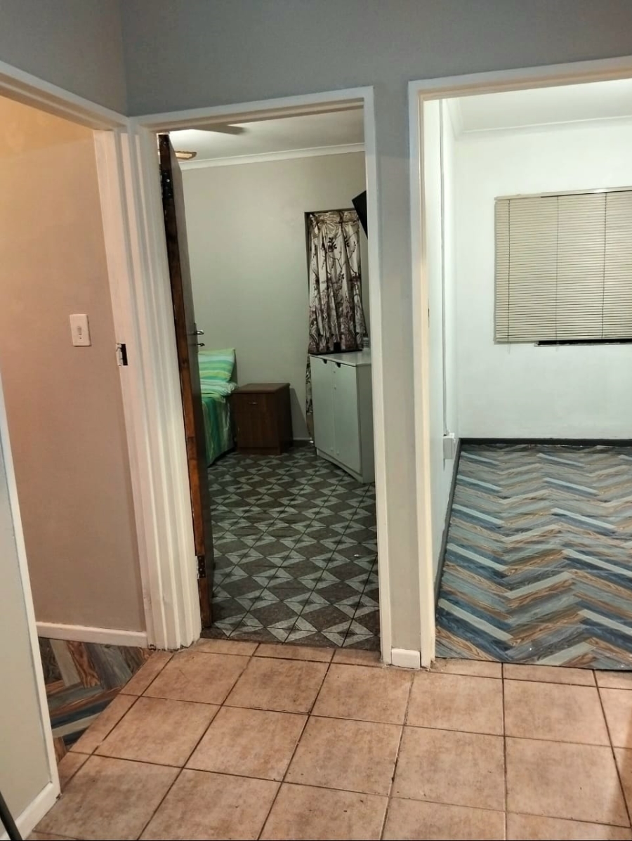 3 Bedroom Property for Sale in Elsies River Western Cape